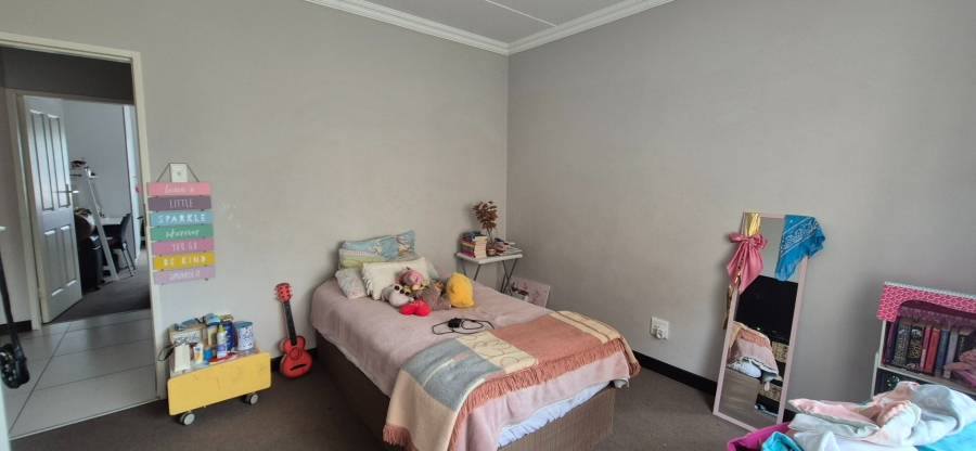 2 Bedroom Property for Sale in Scarlet Park Gauteng