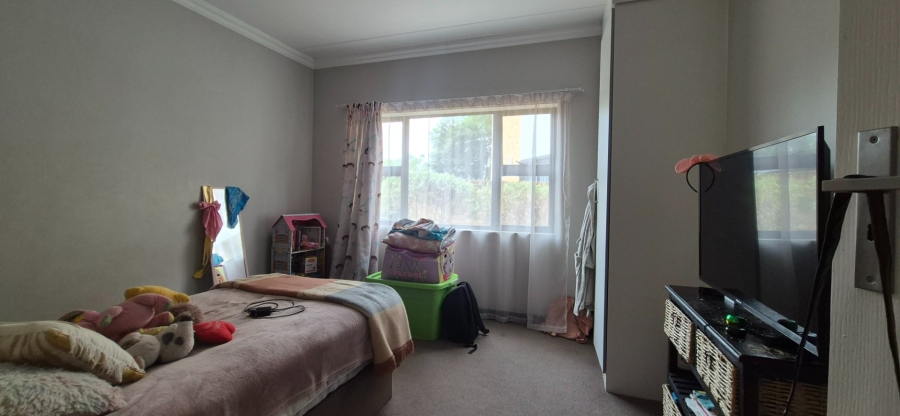 2 Bedroom Property for Sale in Scarlet Park Gauteng