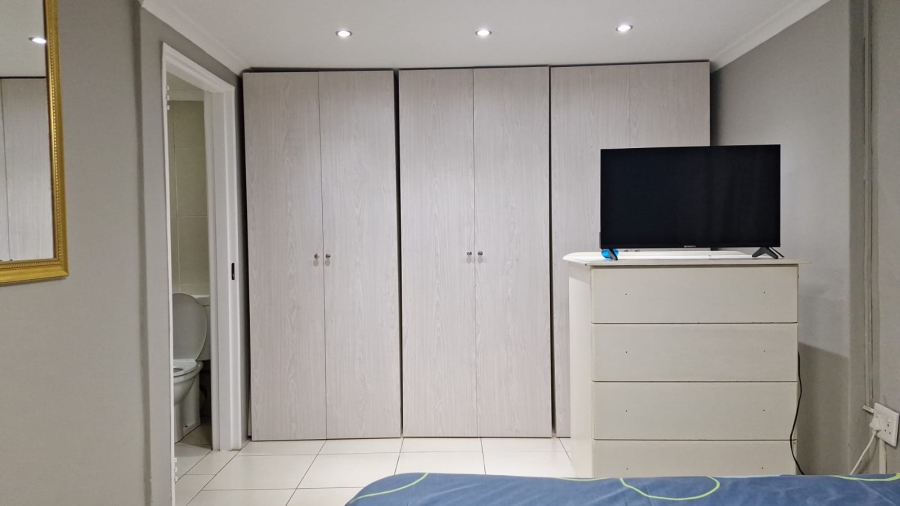 To Let 4 Bedroom Property for Rent in Lenasia Ext 13 Gauteng