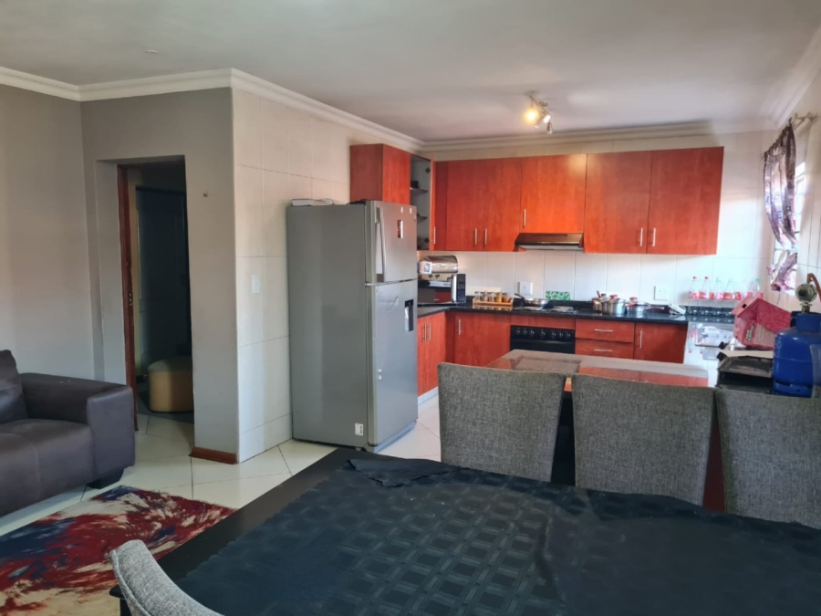 To Let 3 Bedroom Property for Rent in Lenasia Ext 13 Gauteng