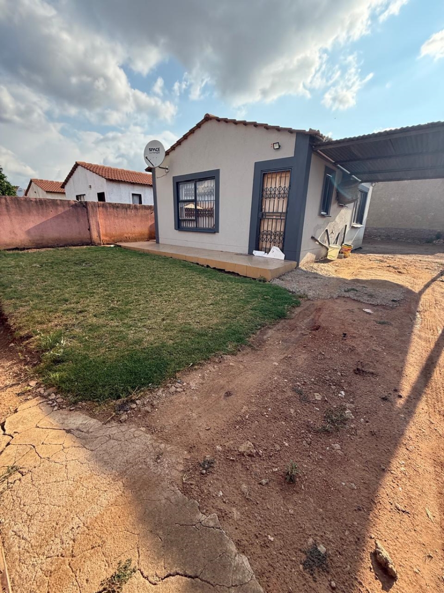 2 Bedroom Property for Sale in Nellmapius Gauteng