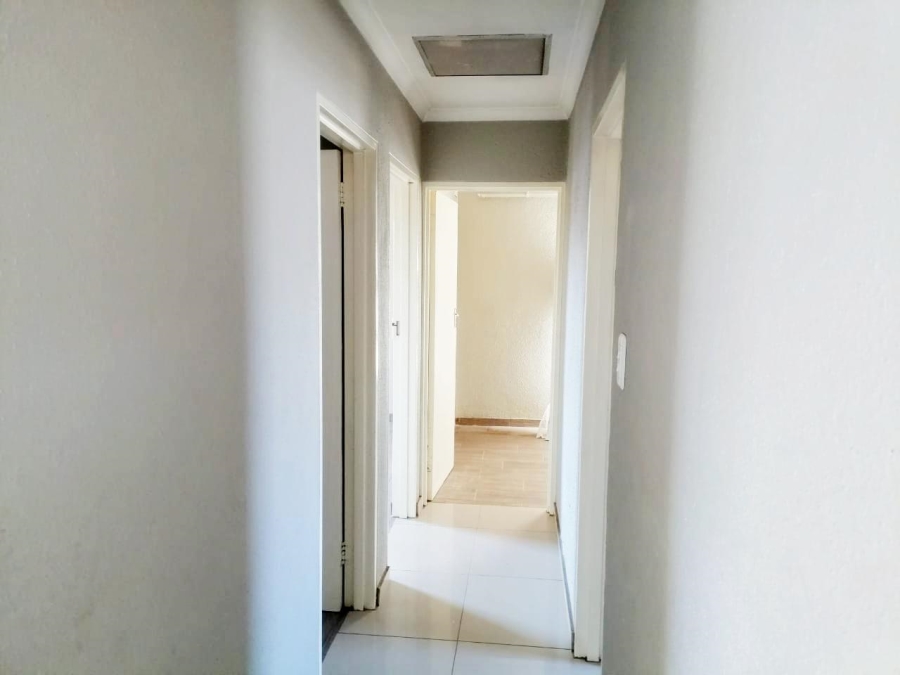 3 Bedroom Property for Sale in Crystal Park Gauteng