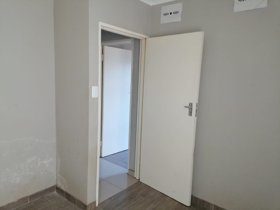3 Bedroom Property for Sale in Crystal Park Gauteng