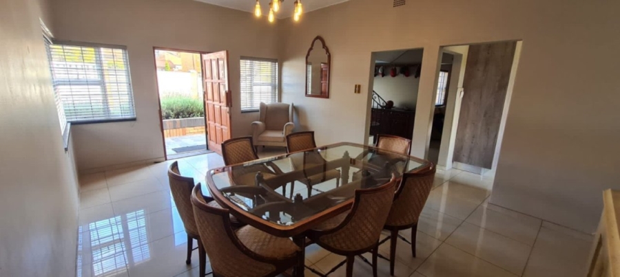 3 Bedroom Property for Sale in Orange Grove Gauteng