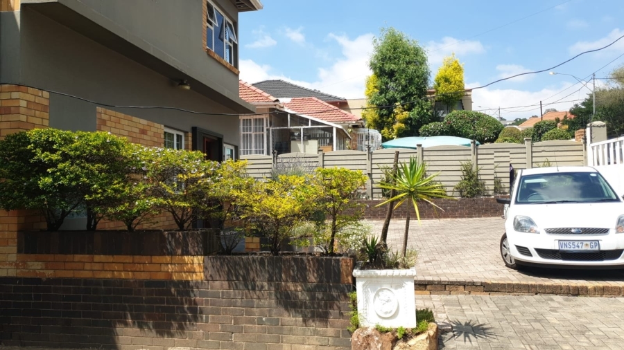 3 Bedroom Property for Sale in Orange Grove Gauteng