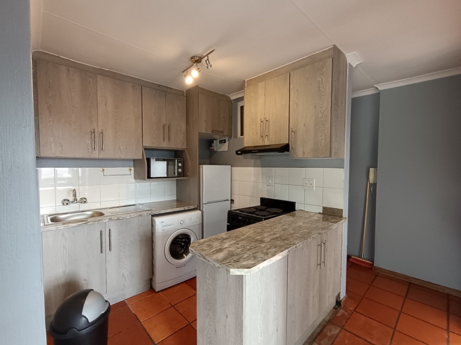 To Let 1 Bedroom Property for Rent in Westdene Gauteng