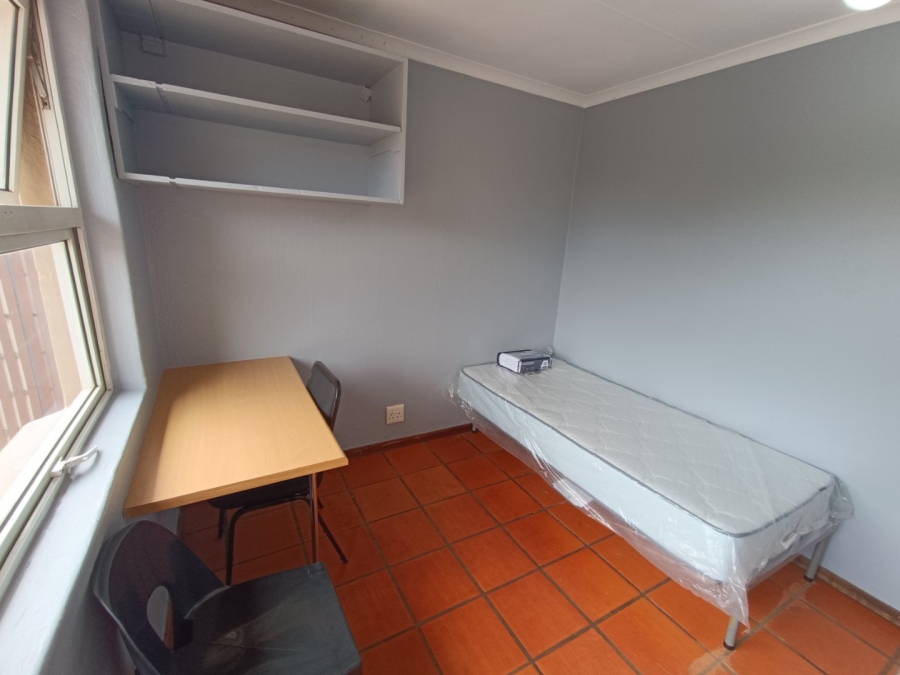 To Let 1 Bedroom Property for Rent in Westdene Gauteng