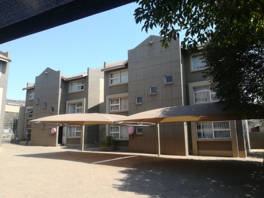 To Let 1 Bedroom Property for Rent in Westdene Gauteng