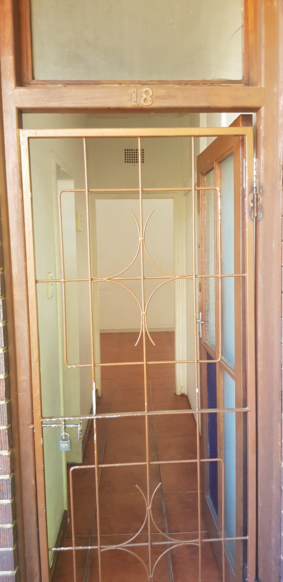 2 Bedroom Property for Sale in Muckleneuk Gauteng