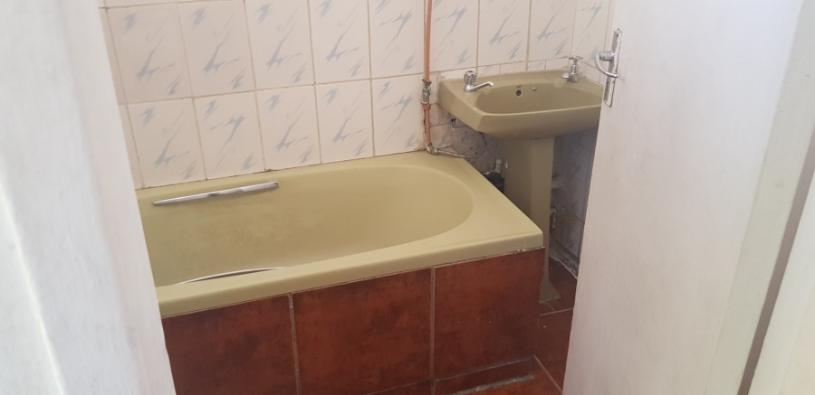 2 Bedroom Property for Sale in Muckleneuk Gauteng