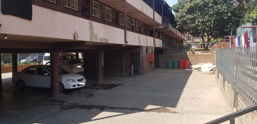 2 Bedroom Property for Sale in Muckleneuk Gauteng