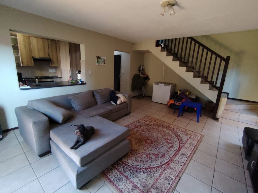 3 Bedroom Property for Sale in Heuwelsig Estate Gauteng