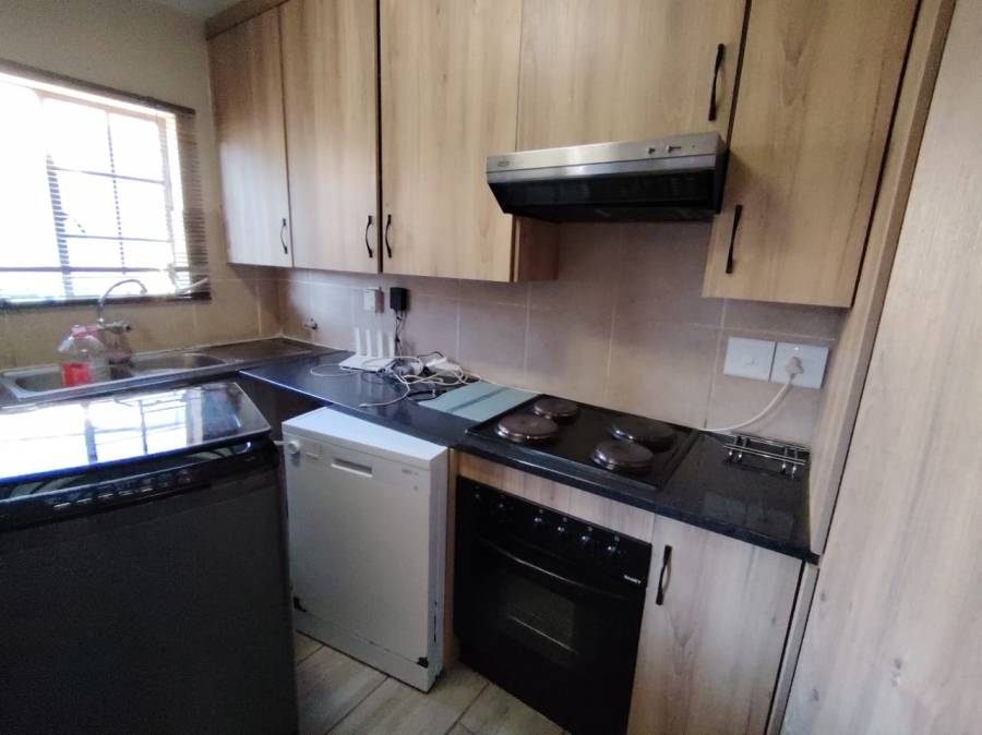 3 Bedroom Property for Sale in Heuwelsig Estate Gauteng