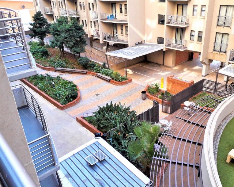 1 Bedroom Property for Sale in Hatfield Gauteng