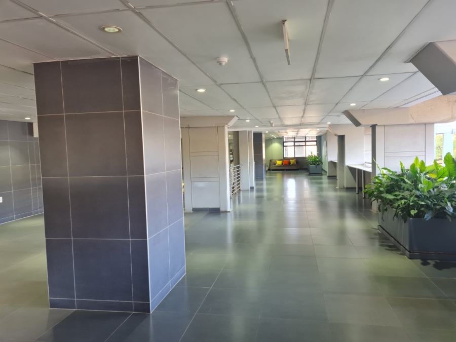 1 Bedroom Property for Sale in Hatfield Gauteng