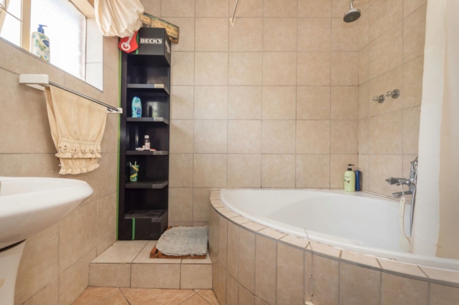 2 Bedroom Property for Sale in Primrose Hill Gauteng