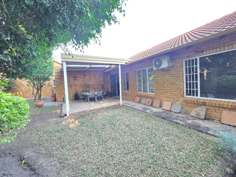 3 Bedroom Property for Sale in Sinoville Gauteng