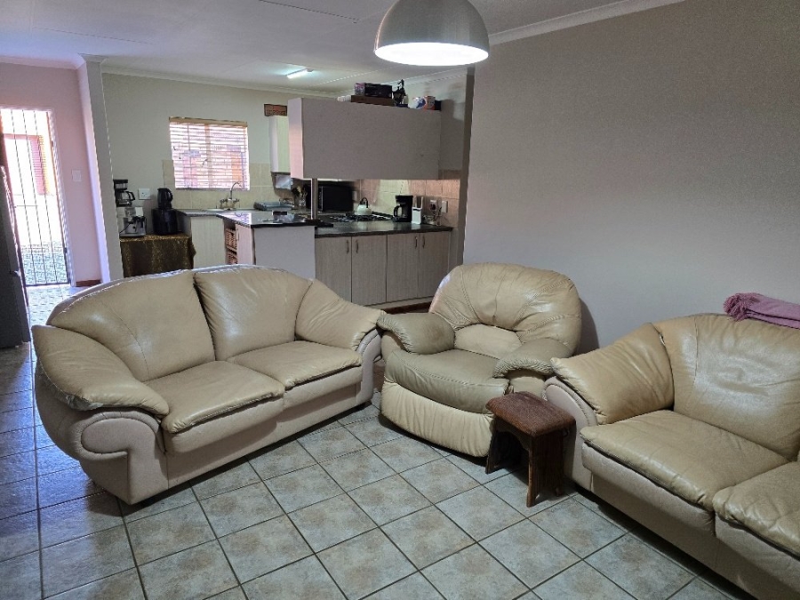 3 Bedroom Property for Sale in Sinoville Gauteng