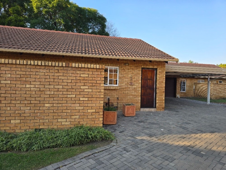 3 Bedroom Property for Sale in Sinoville Gauteng