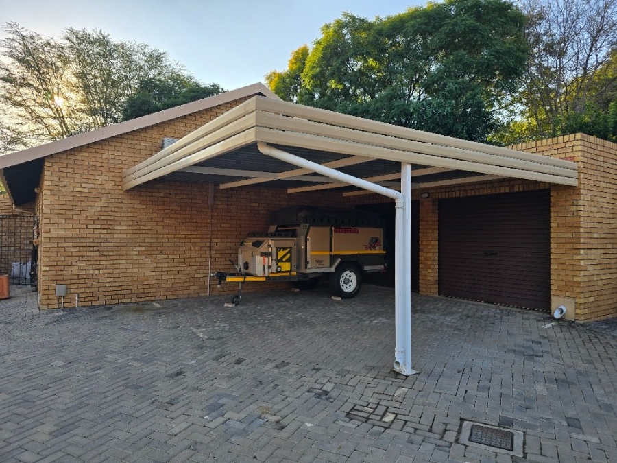 3 Bedroom Property for Sale in Sinoville Gauteng