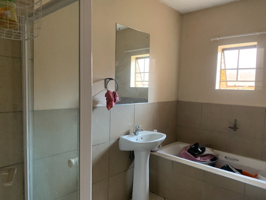 To Let 2 Bedroom Property for Rent in Sagewood Gauteng