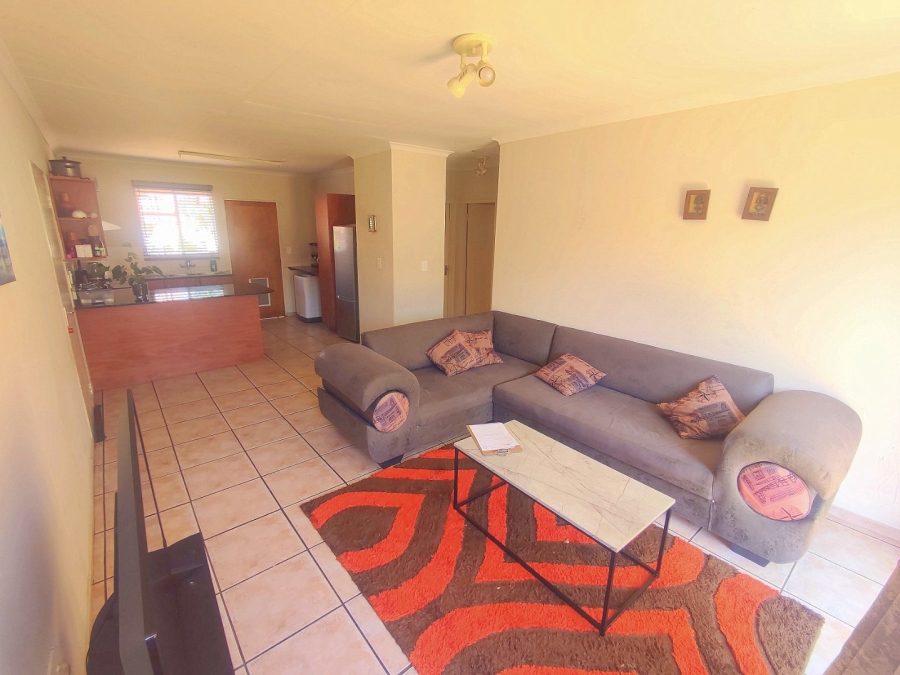 2 Bedroom Property for Sale in Rooihuiskraal North Gauteng