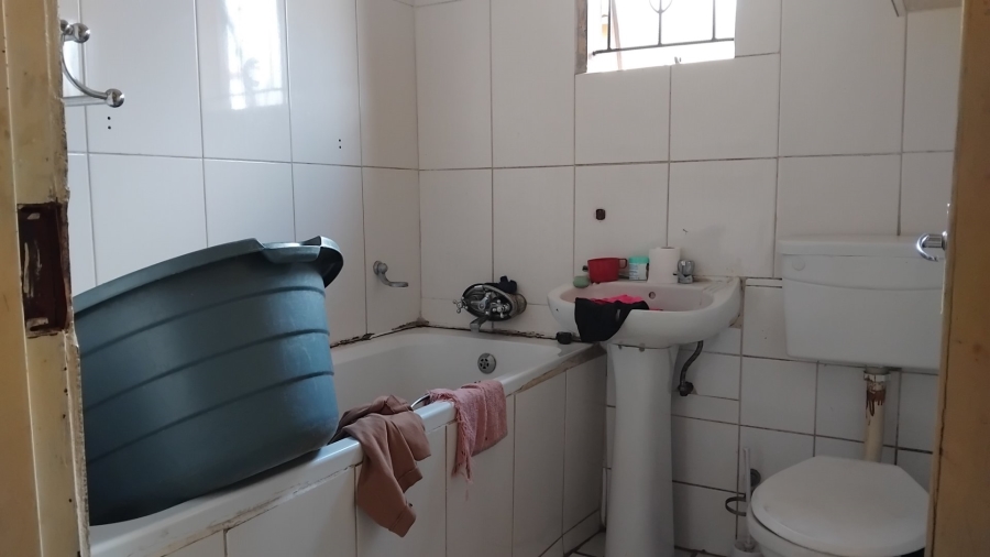 2 Bedroom Property for Sale in Esselenpark Gauteng