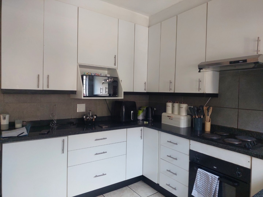 3 Bedroom Property for Sale in Ferndale Gauteng