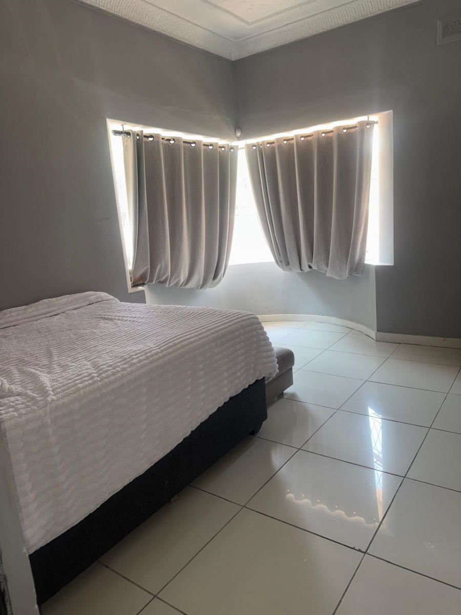 To Let 1 Bedroom Property for Rent in Kensington Gauteng