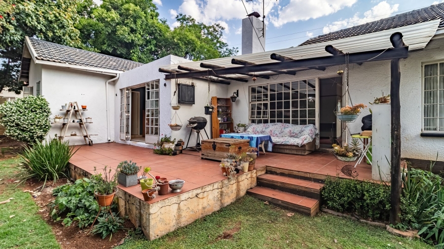 4 Bedroom Property for Sale in Hurlyvale Gauteng
