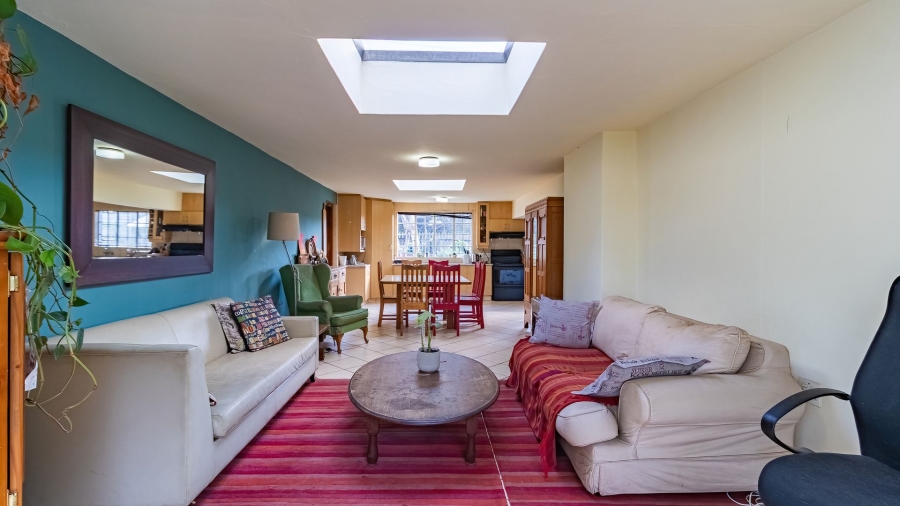 4 Bedroom Property for Sale in Hurlyvale Gauteng