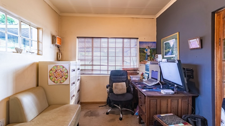 4 Bedroom Property for Sale in Hurlyvale Gauteng