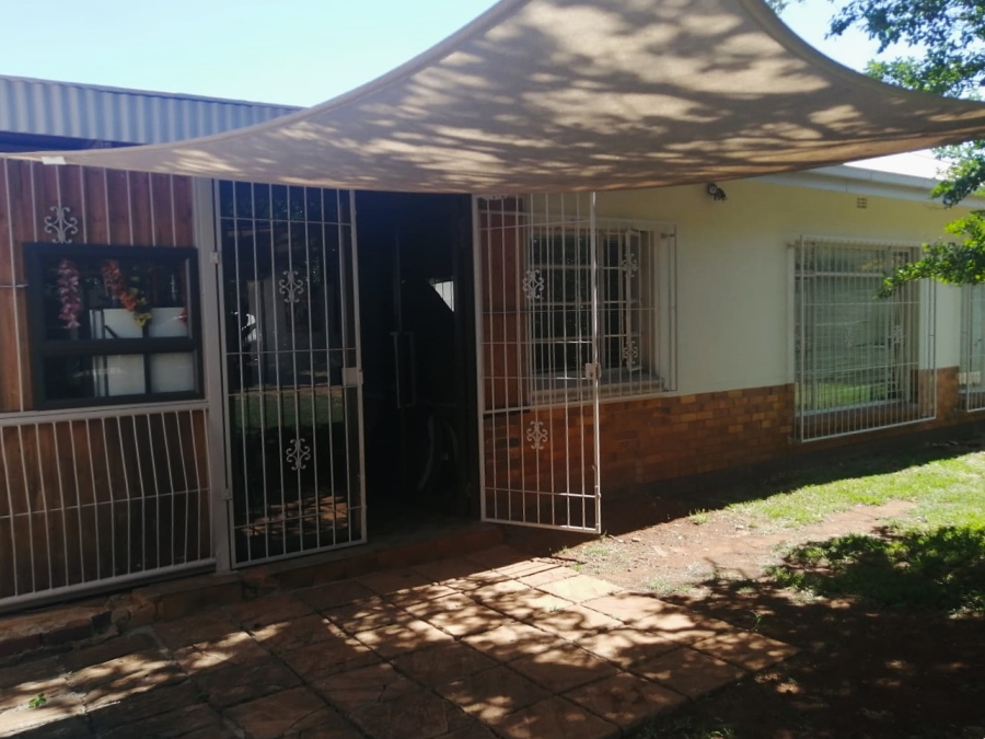 4 Bedroom Property for Sale in Valhalla Gauteng