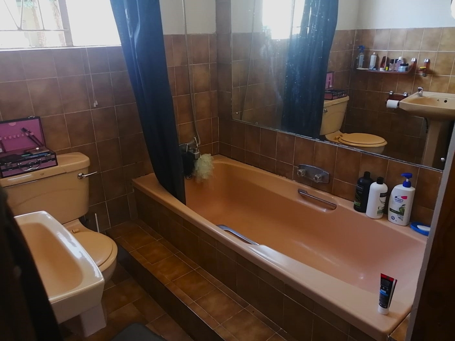 4 Bedroom Property for Sale in Valhalla Gauteng