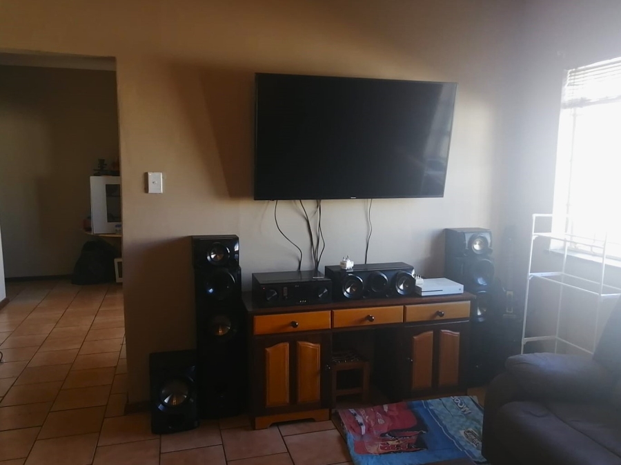 4 Bedroom Property for Sale in Valhalla Gauteng