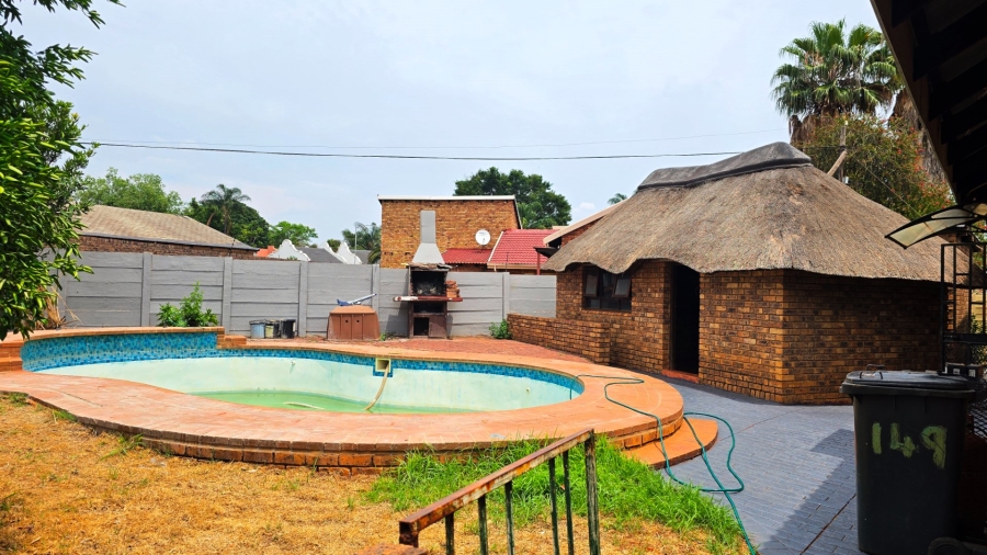 3 Bedroom Property for Sale in Chantelle Gauteng