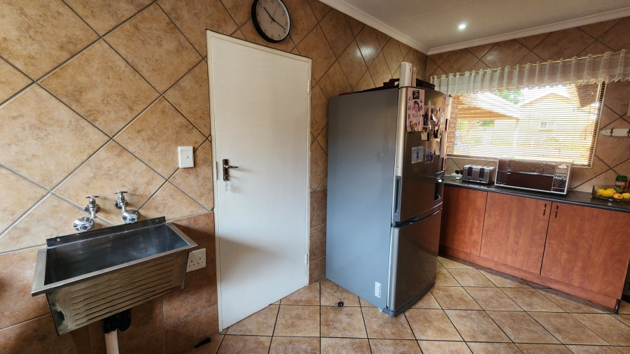 3 Bedroom Property for Sale in Theresa Park Gauteng