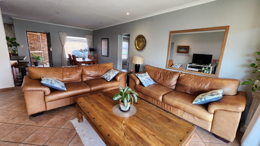 3 Bedroom Property for Sale in Theresa Park Gauteng