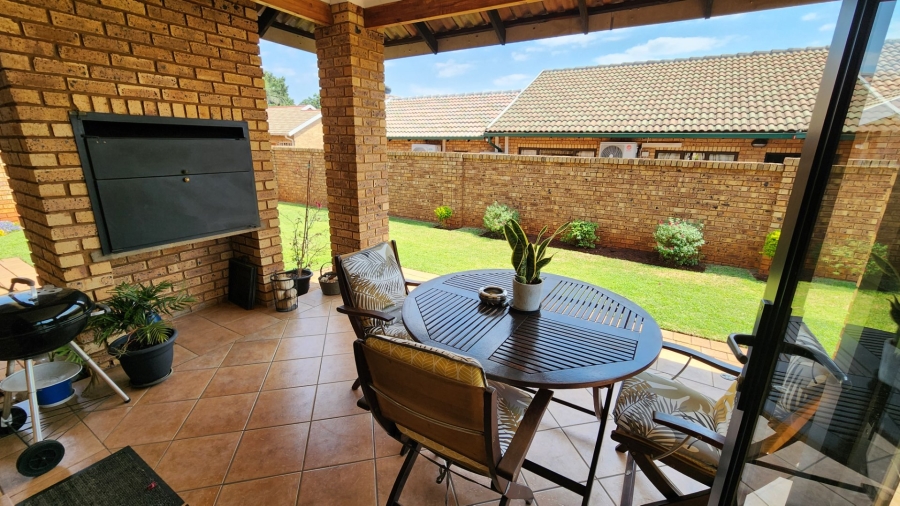 3 Bedroom Property for Sale in Theresa Park Gauteng