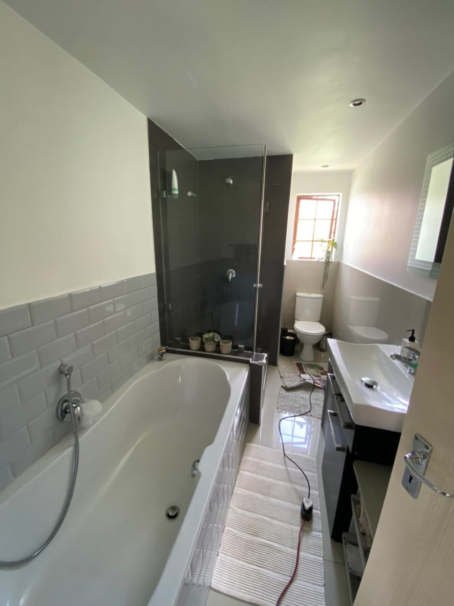 To Let 3 Bedroom Property for Rent in Bedfordview Gauteng