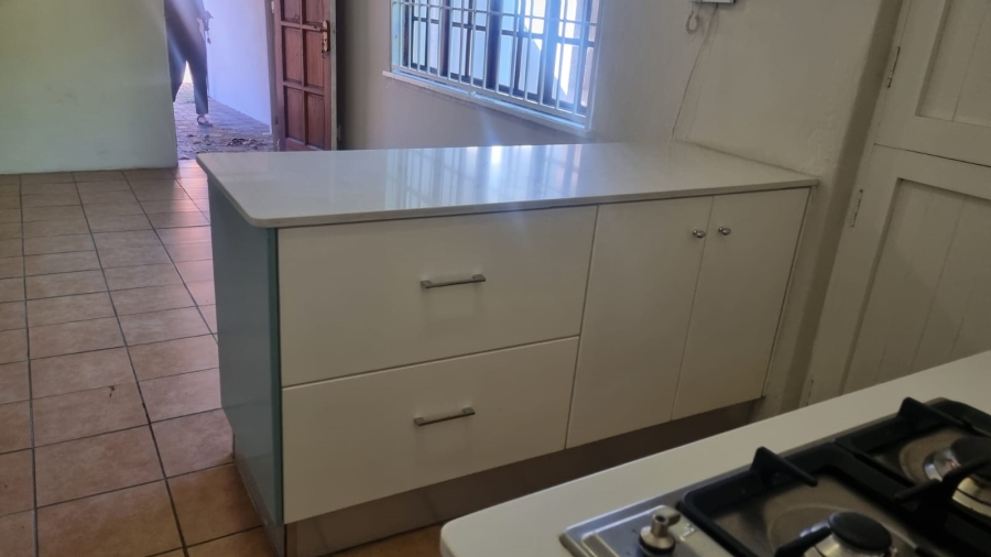 To Let 1 Bedroom Property for Rent in Franklin Roosevelt Park Gauteng