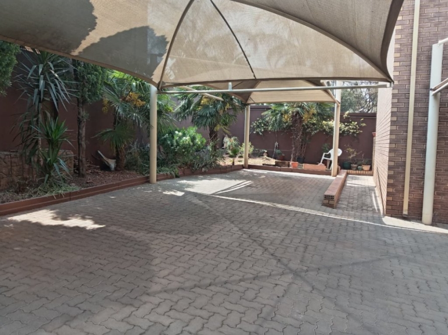 2 Bedroom Property for Sale in Primrose Hill Gauteng