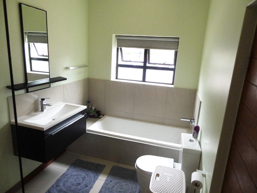 To Let 3 Bedroom Property for Rent in Copperleaf Estate Gauteng