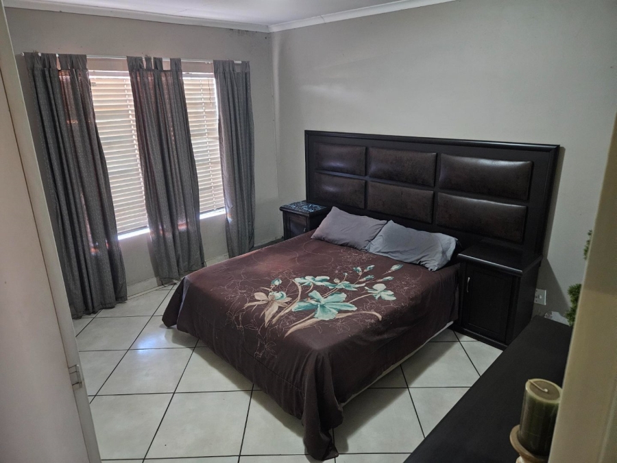 3 Bedroom Property for Sale in Annlin Gauteng