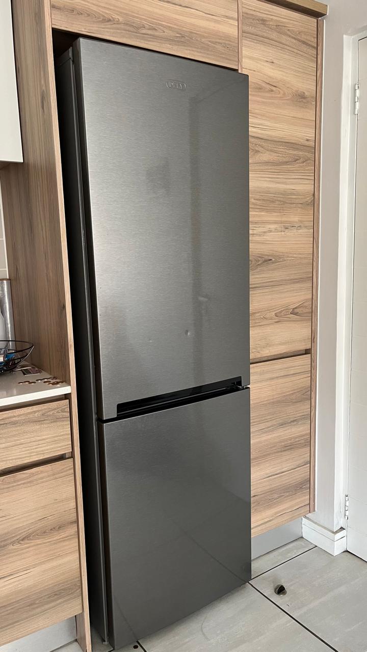 To Let 1 Bedroom Property for Rent in Waterfall View Gauteng