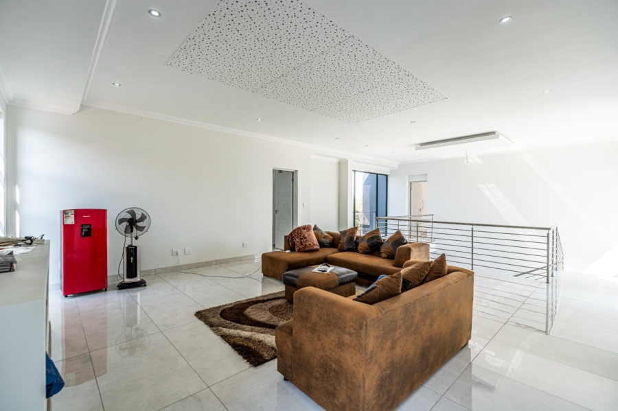 4 Bedroom Property for Sale in Sable Hills Gauteng