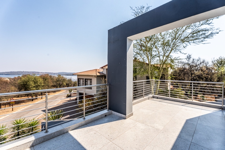 4 Bedroom Property for Sale in Sable Hills Gauteng