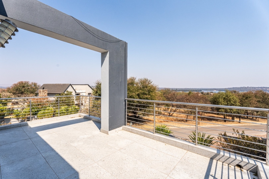 4 Bedroom Property for Sale in Sable Hills Gauteng