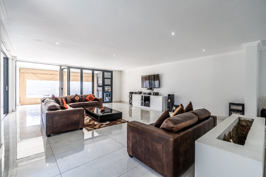 4 Bedroom Property for Sale in Sable Hills Gauteng