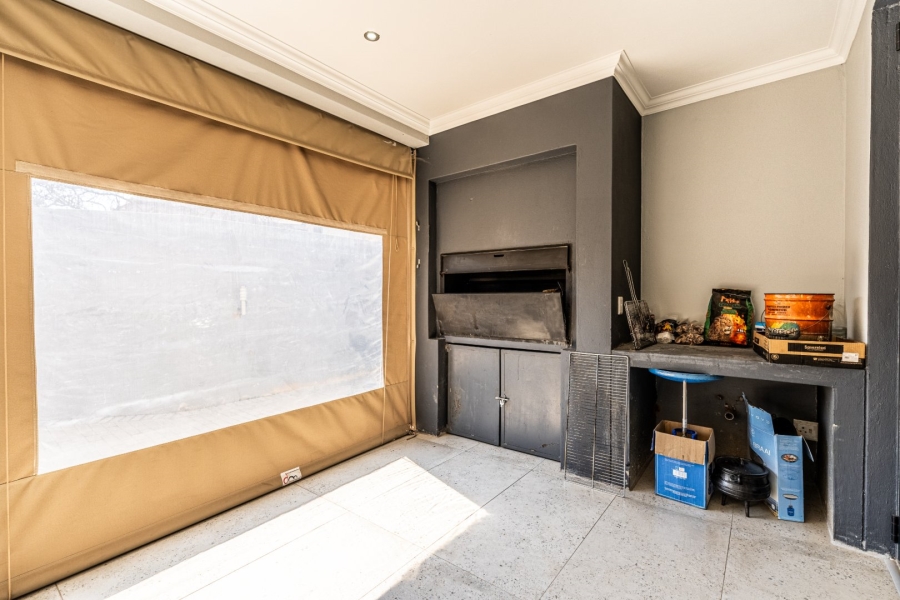4 Bedroom Property for Sale in Sable Hills Gauteng